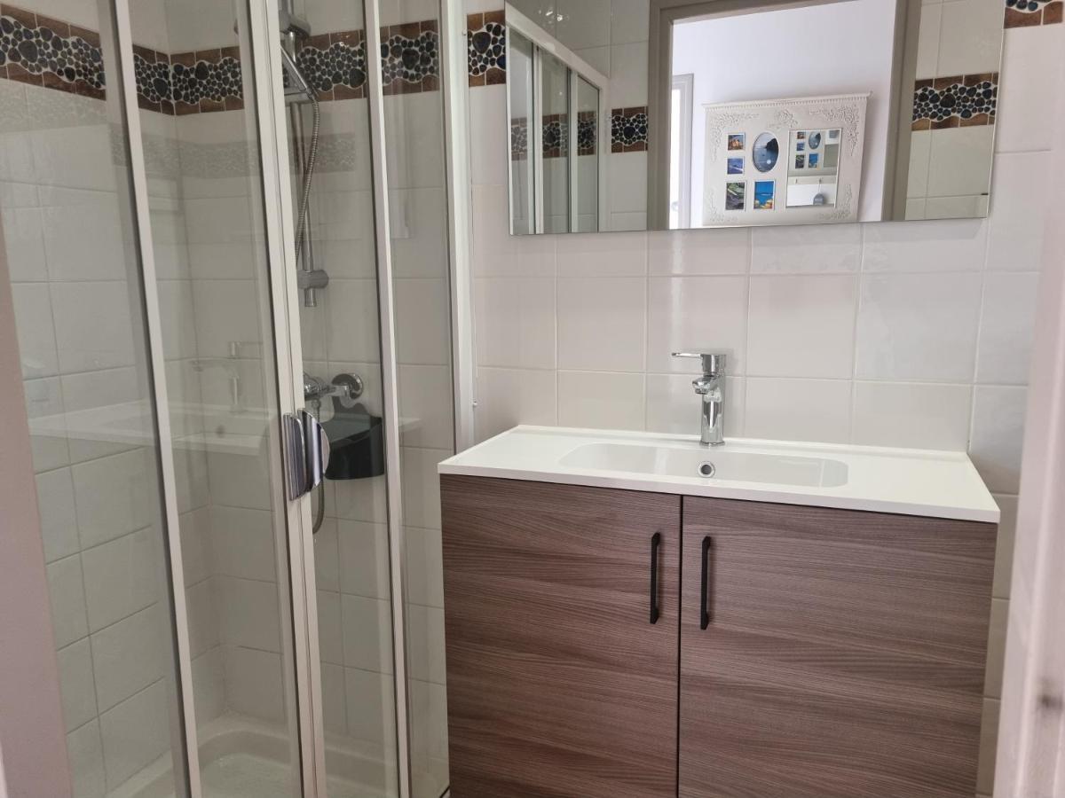 Coustelline Apartman Le Lavandou Kültér fotó