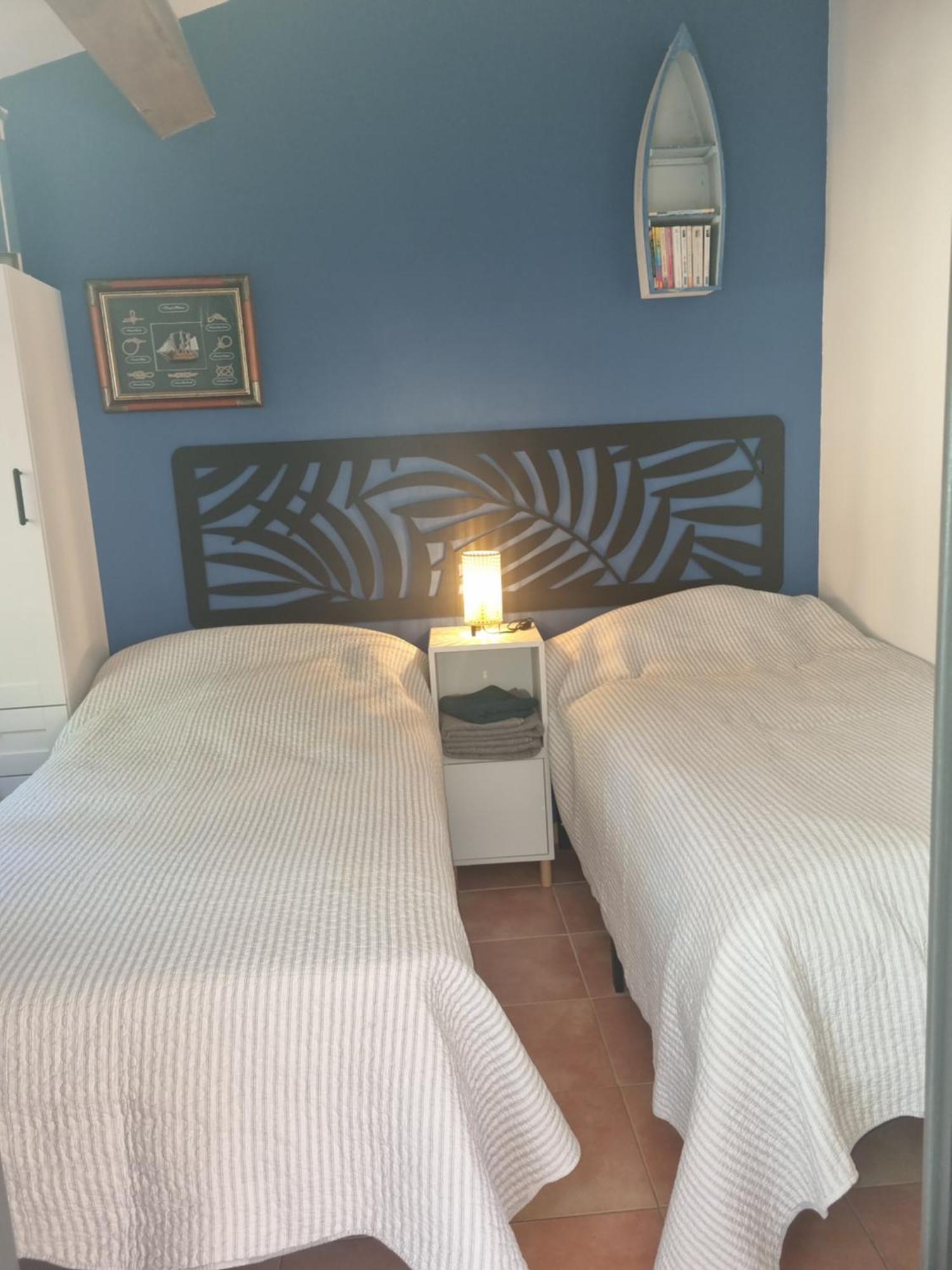 Coustelline Apartman Le Lavandou Kültér fotó