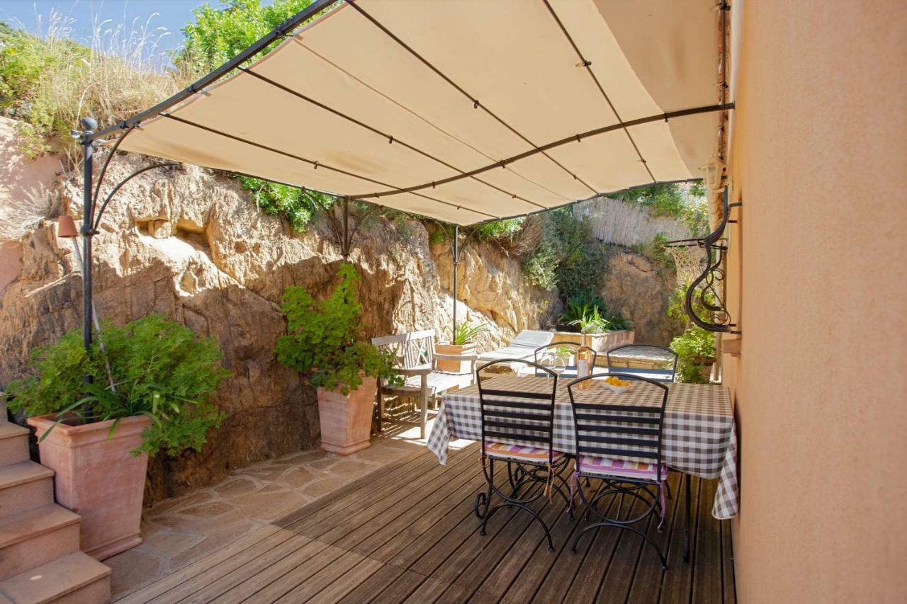 Coustelline Apartman Le Lavandou Kültér fotó